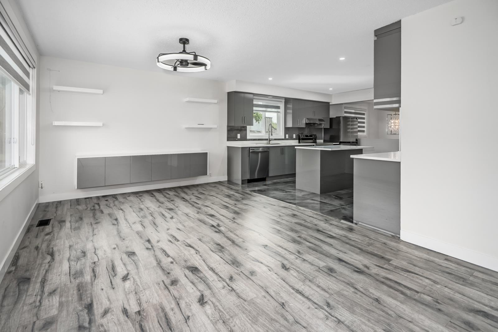 8762 BELLEVUE DRIVE|Chilliwack Proper West