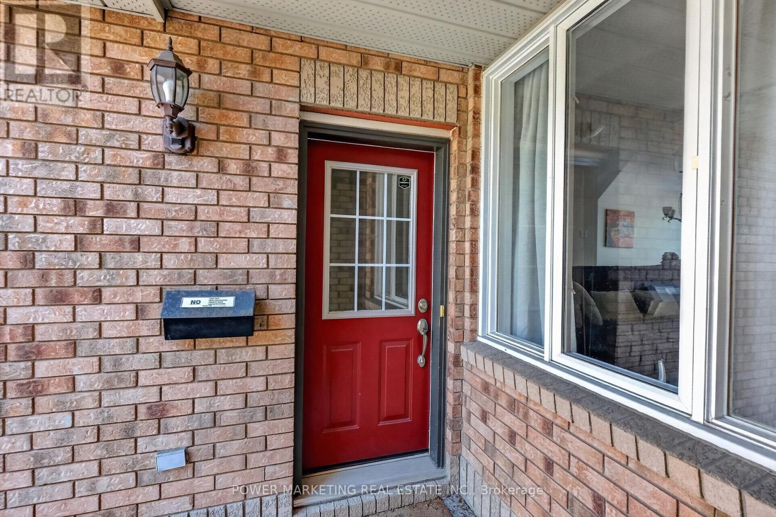 1493 LYNX CRESCENT