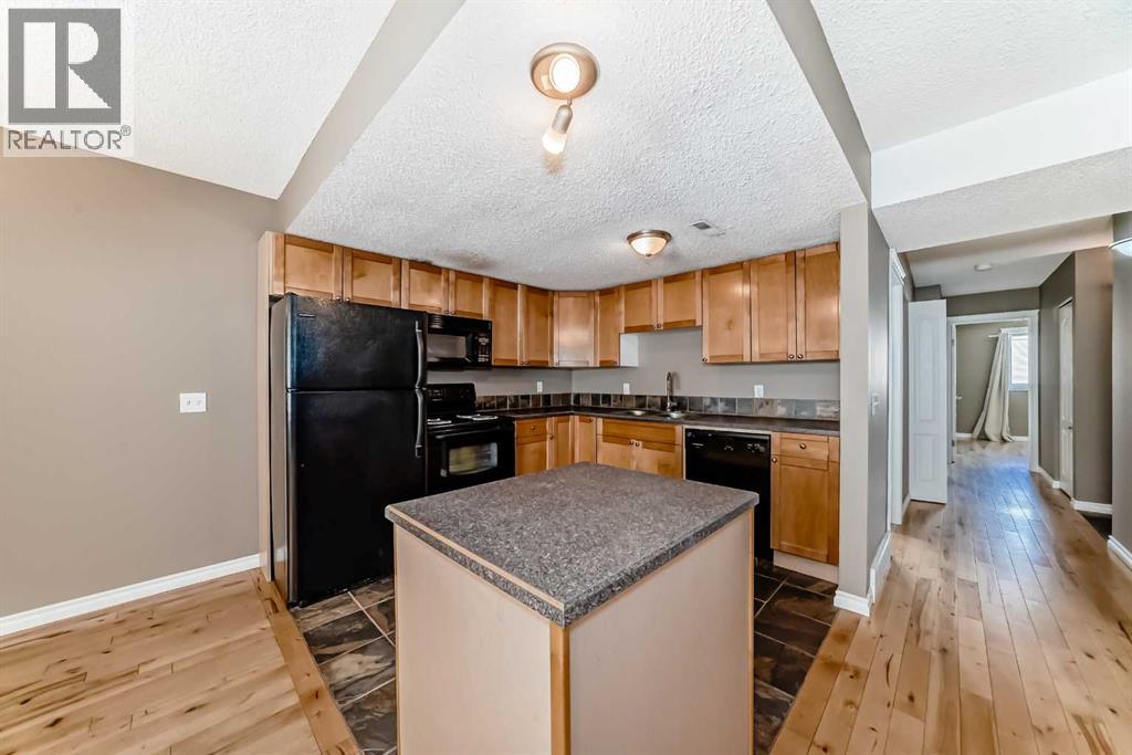 209, 1540 29 Street NW