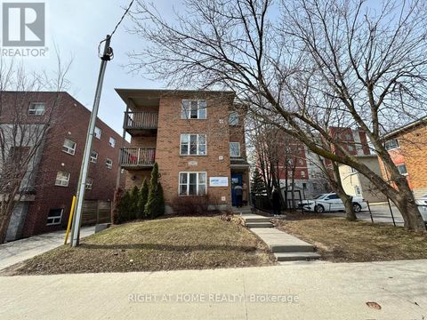 347 SPRUCE STREET Waterloo ON N2L3M6