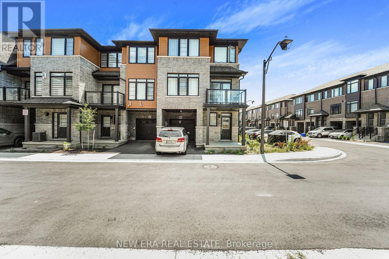 104 - 461 BLACKBURN DRIVE