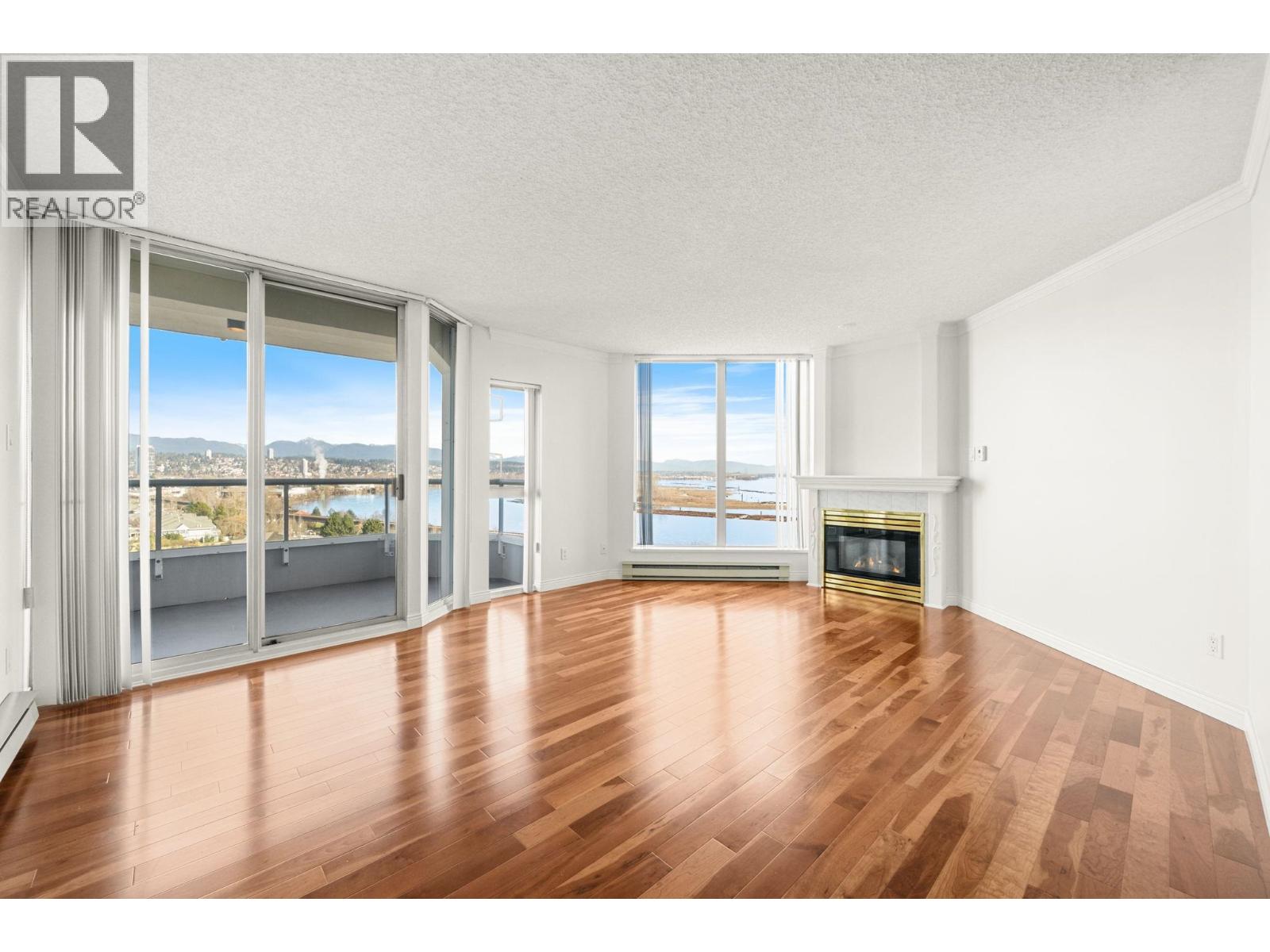 804 71 JAMIESON COURT