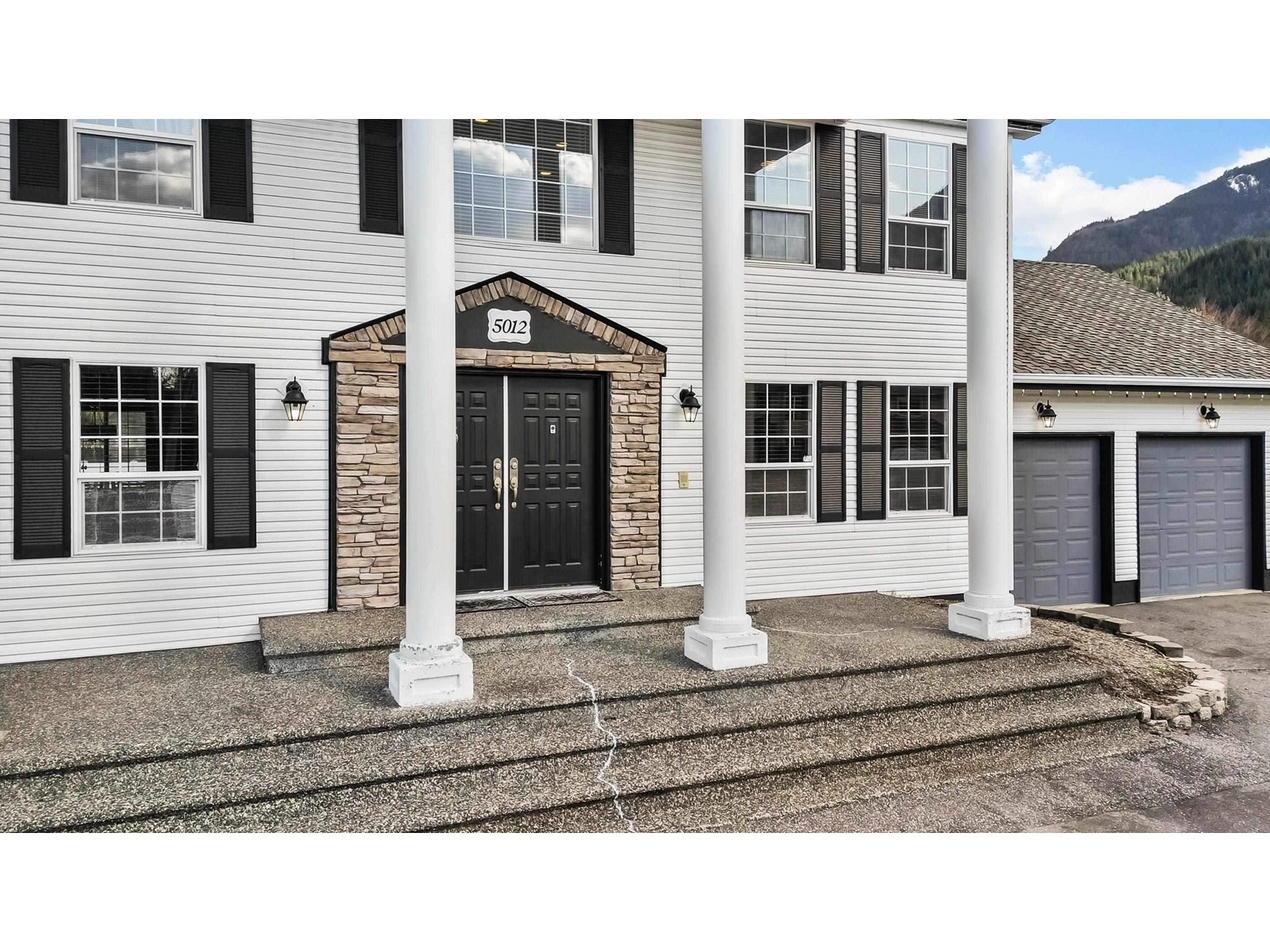 5012 WHITEWATER PLACE|Chilliwack River Valley