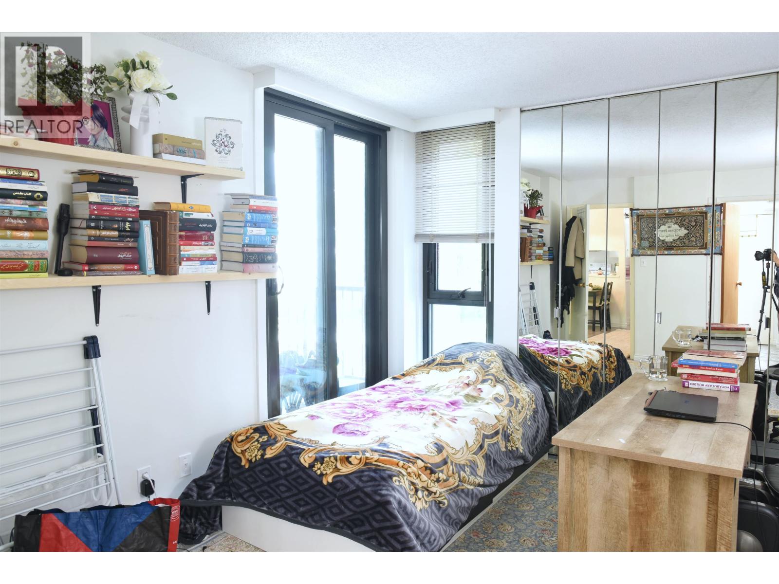 204 6455 WILLINGDON AVENUE