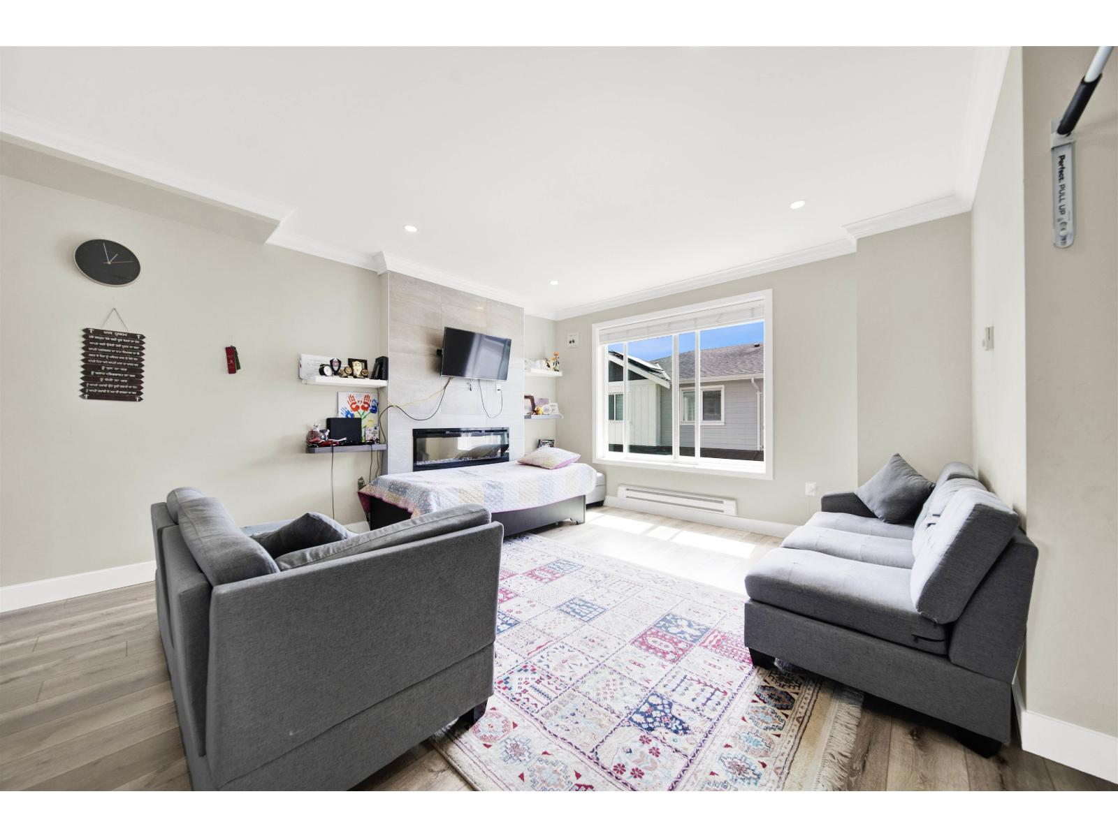 7 31548 UPPER MACLURE ROAD