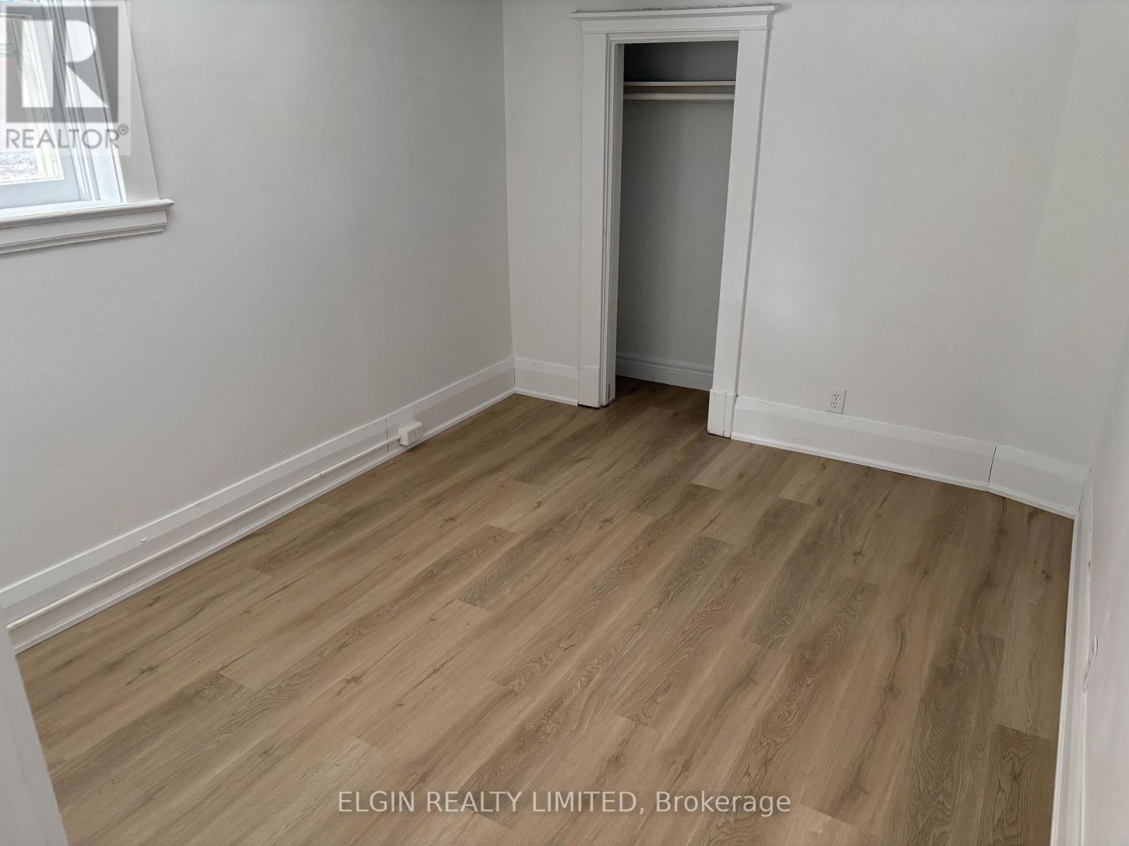 1 - 116 ELMWOOD AVENUE E