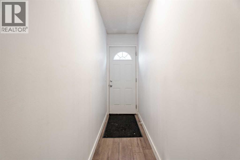 424, 200 Brookpark Drive SW