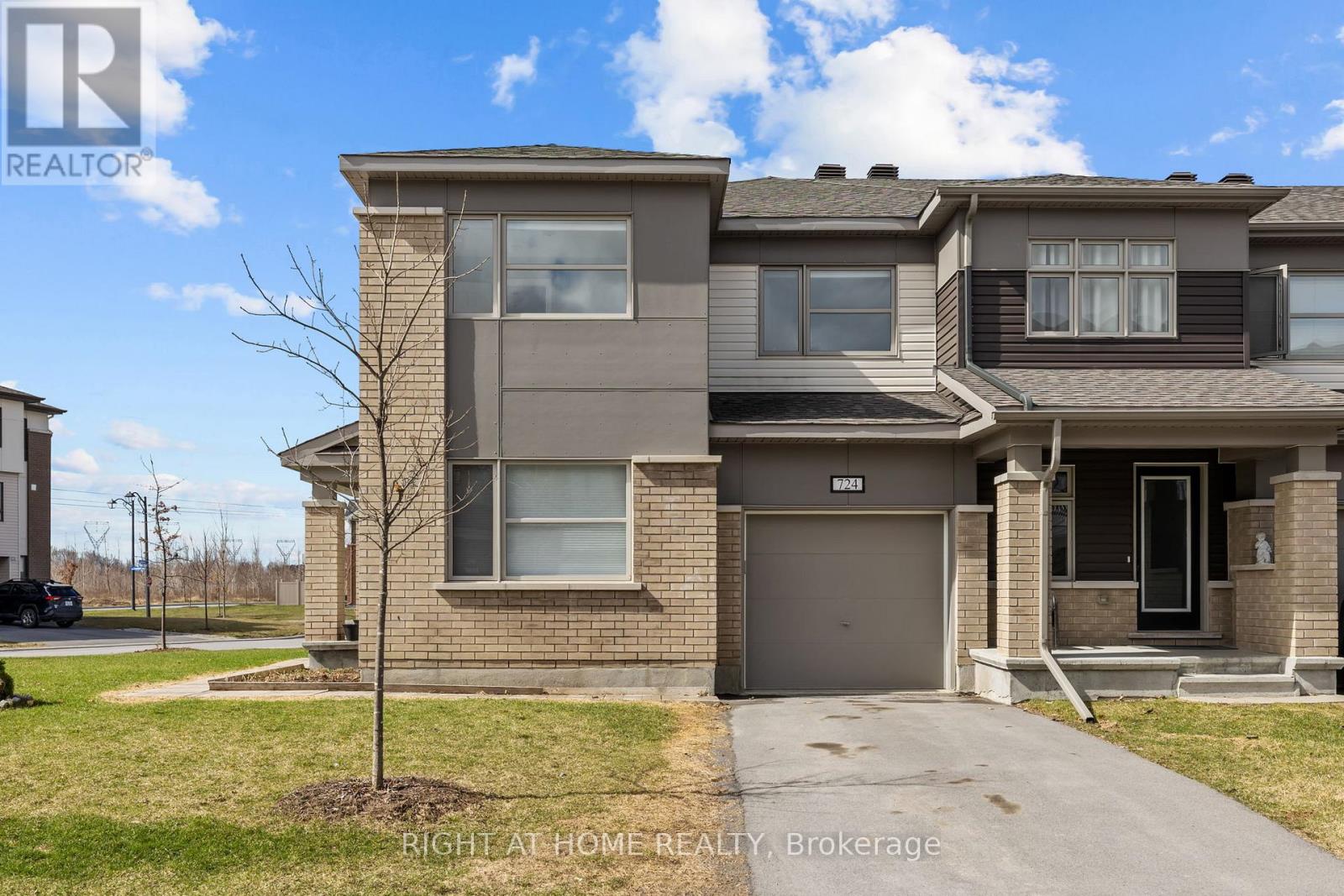 724 JUNEBERRY LANE
