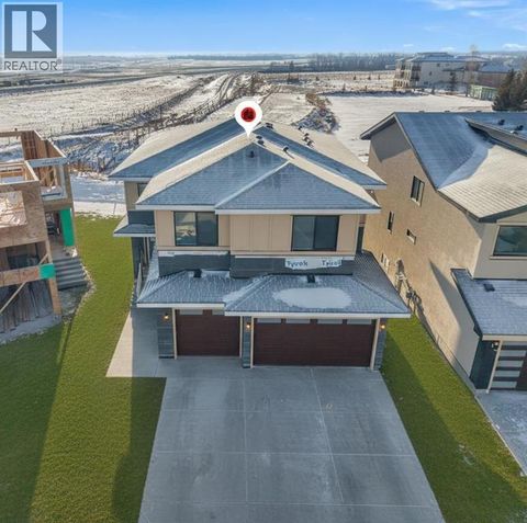 98 Waterford Crescent Chestermere AB T1X3A2