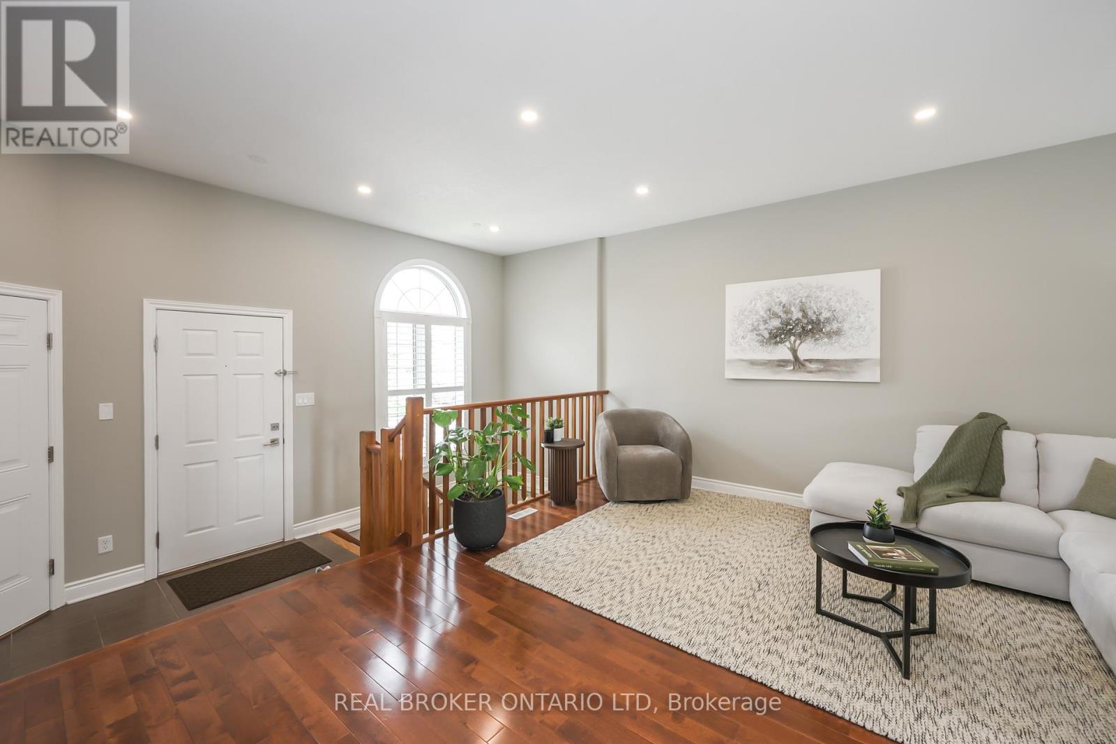 5 - 2615 COLONEL TALBOT ROAD
