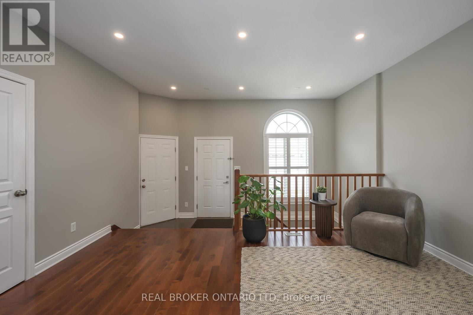 5 - 2615 COLONEL TALBOT ROAD