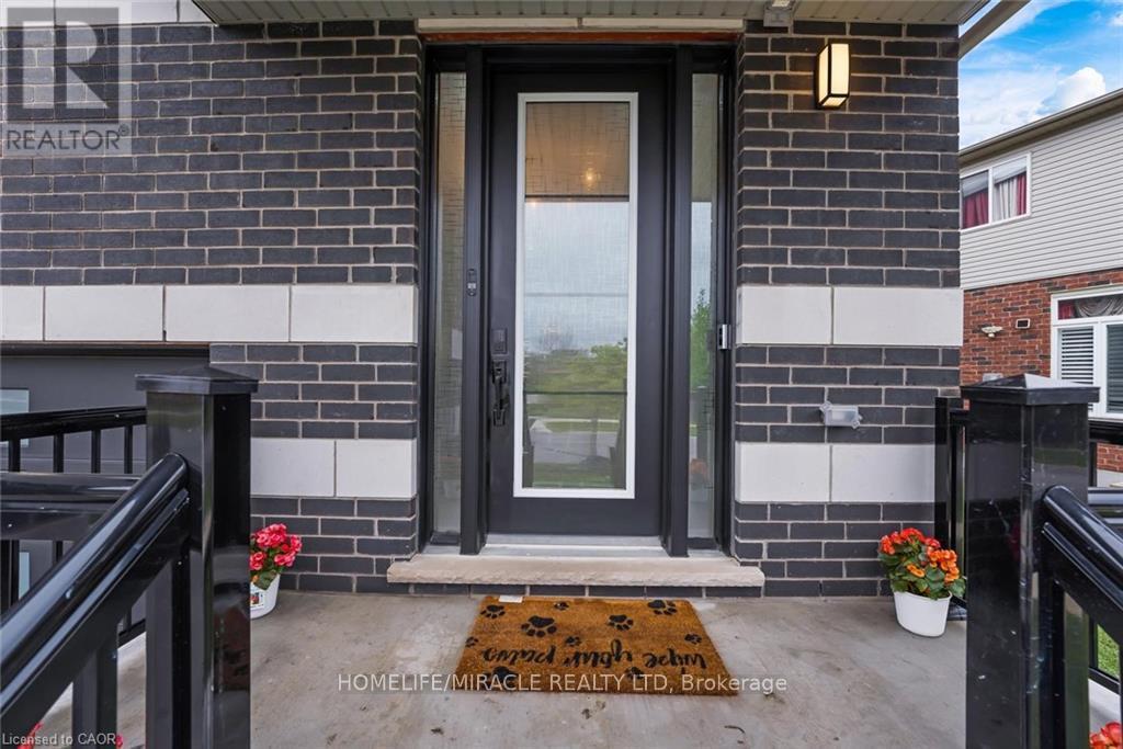 116 CROSSMORE CRESCENT