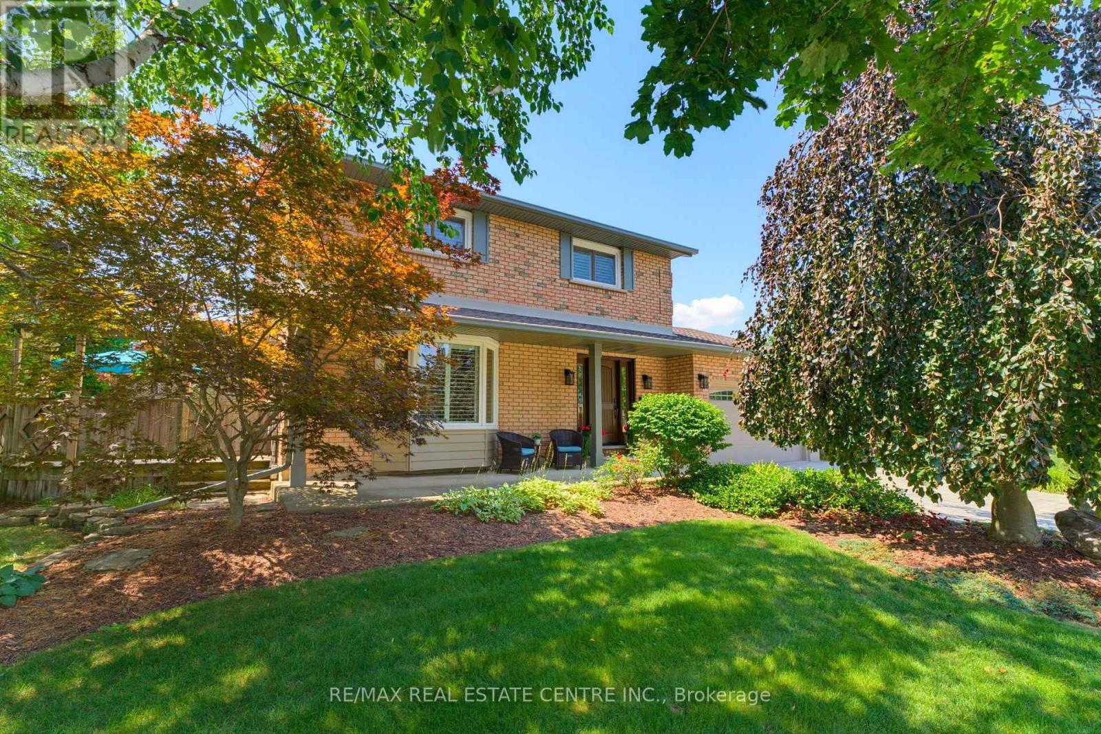 127 MICHENER CRESCENT