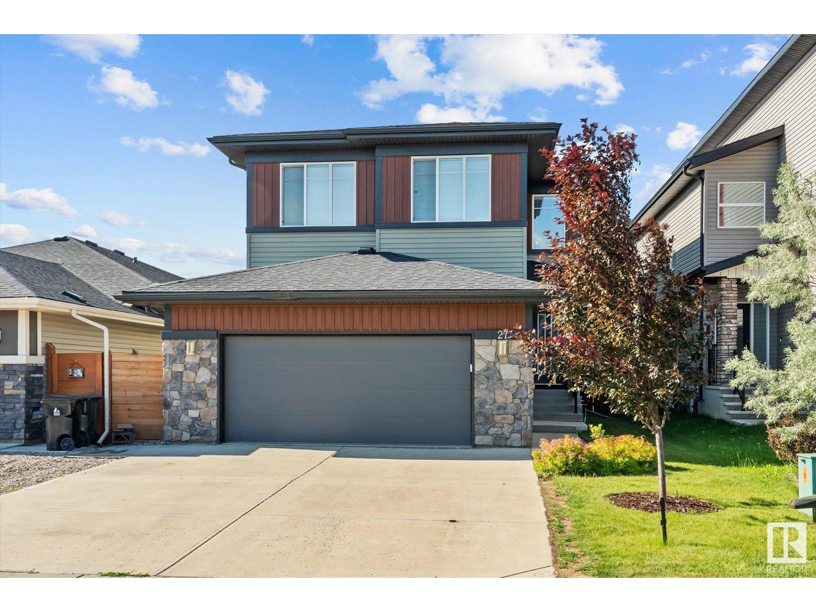 27 KINGSBURY CI