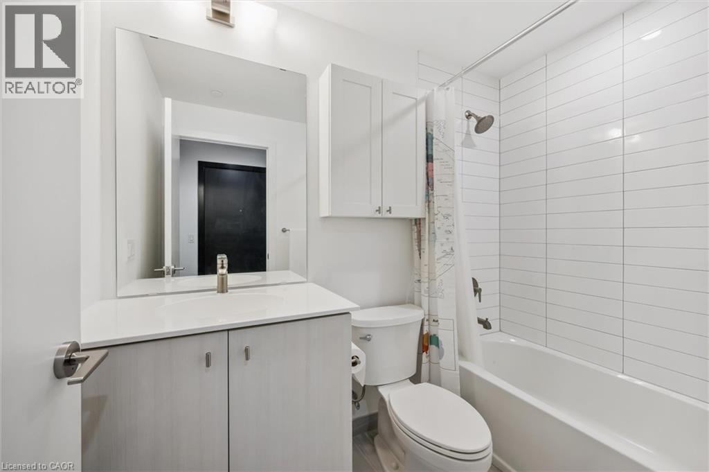 15 WELLINGTON Street S Unit# 909