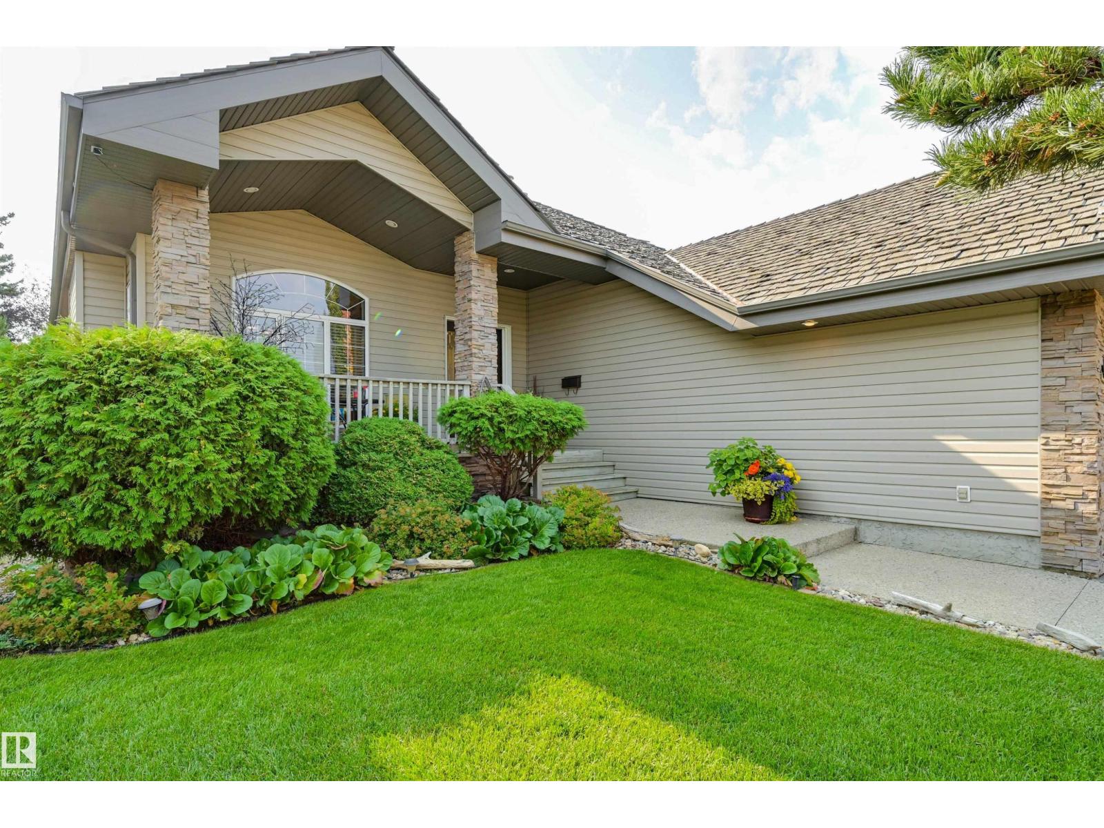 939 HALIBURTON RD NW