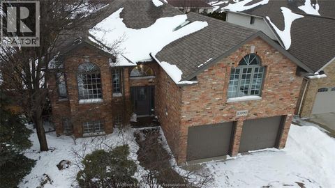 13090 PARKLAND CRESCENT Tecumseh ON N8N4V6