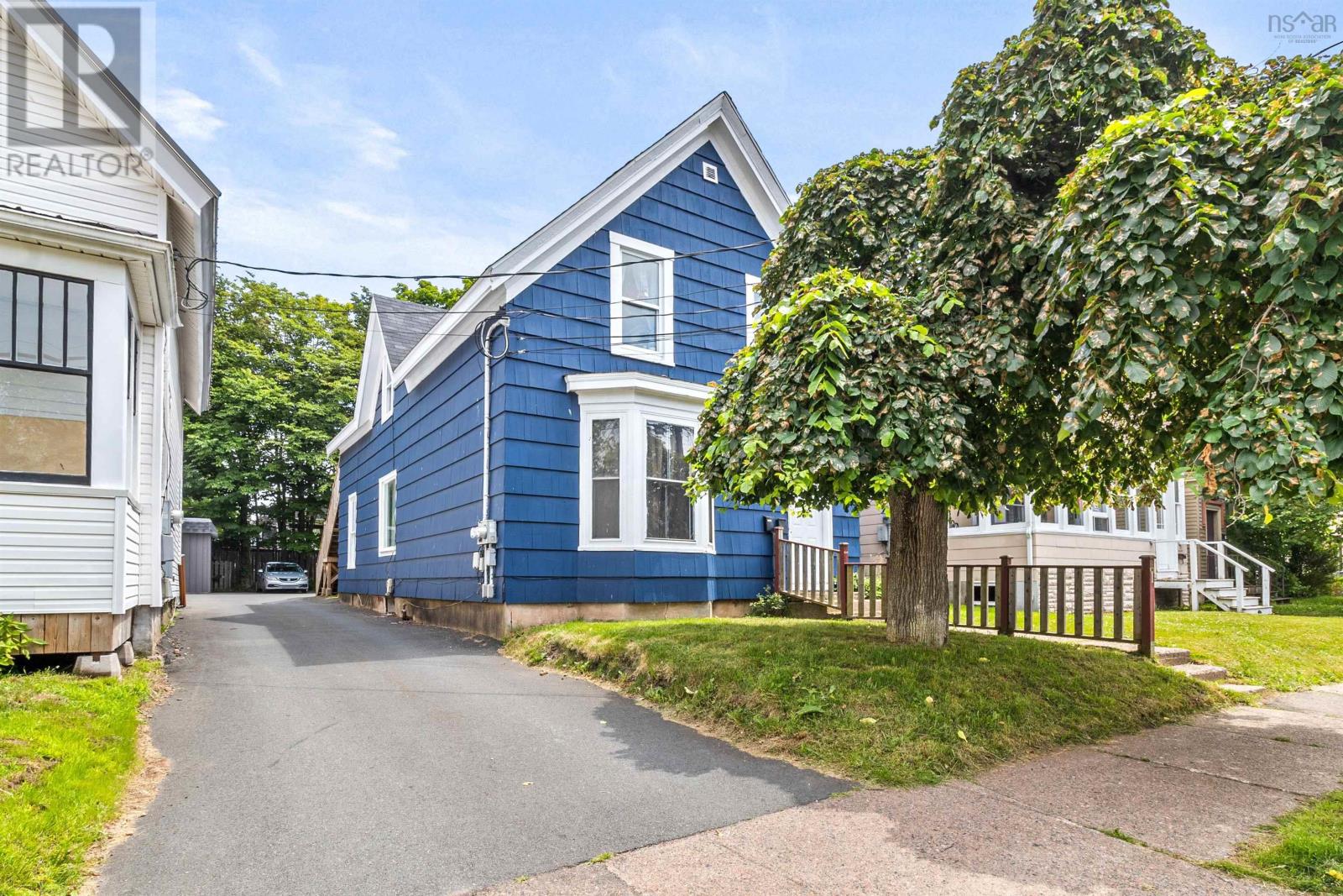59 Pleasant Street