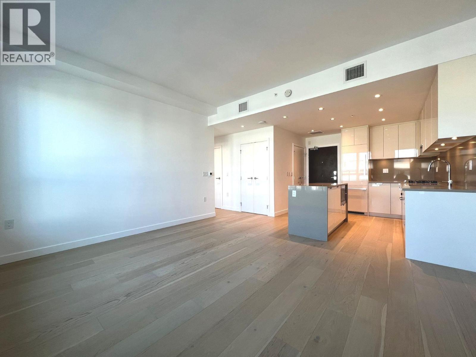 703 6328 CAMBIE STREET