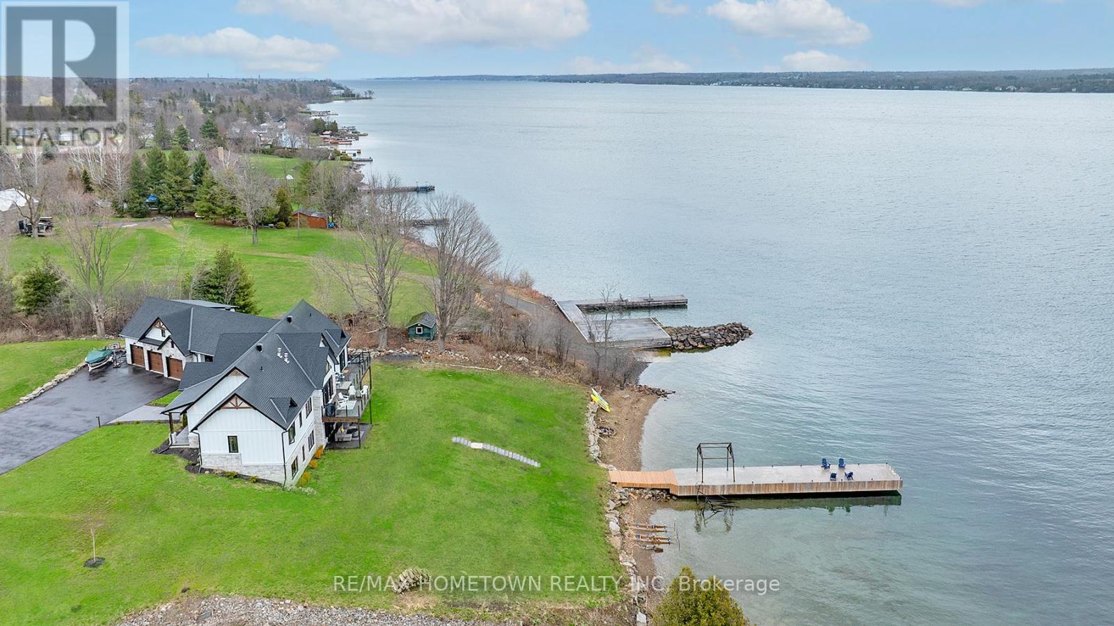 5 SHORESIDE WAY