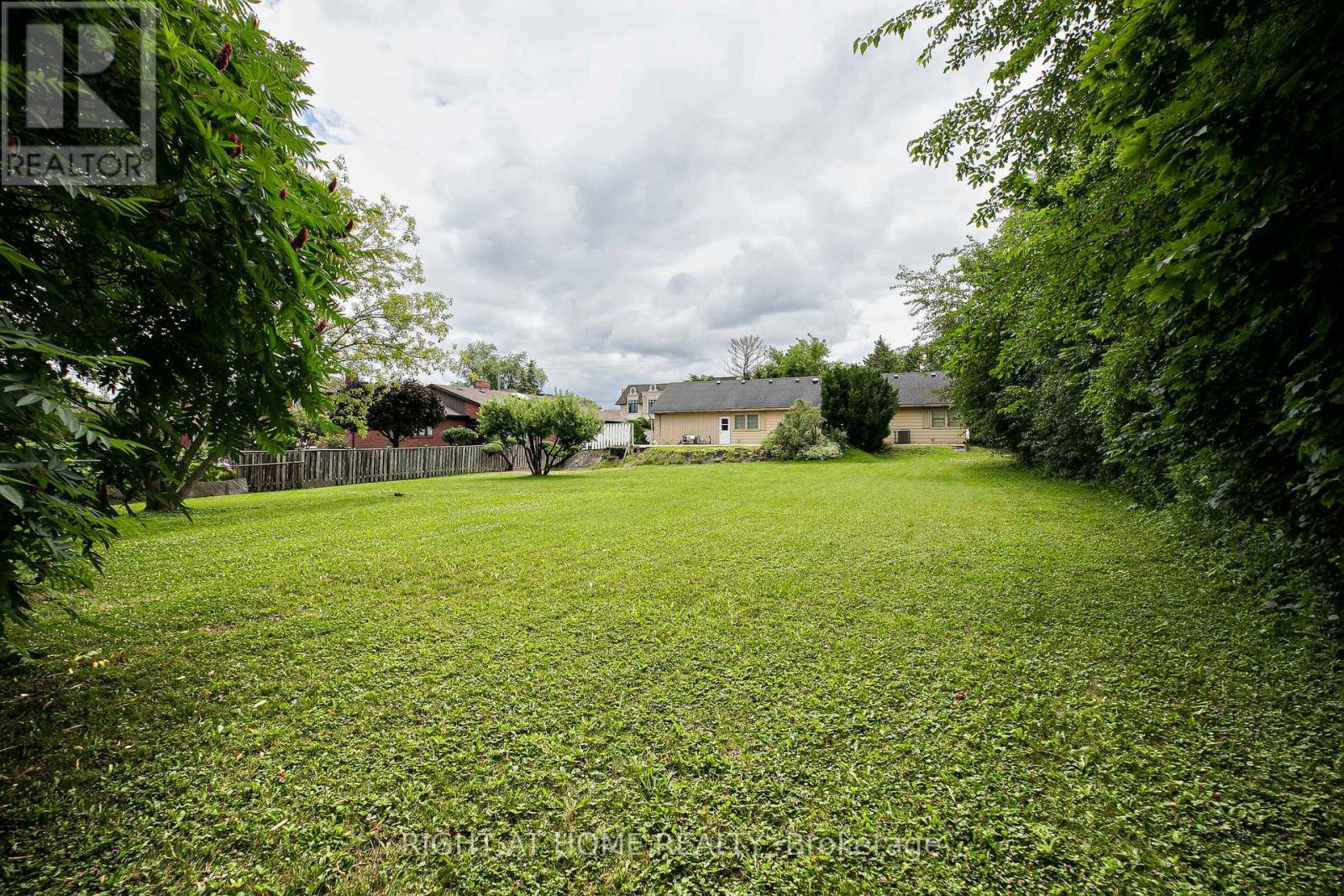 46 ROOSEVELT DRIVE