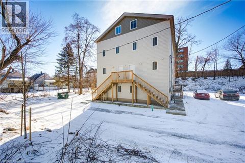 5 FRONT Street London ON N6C1K4