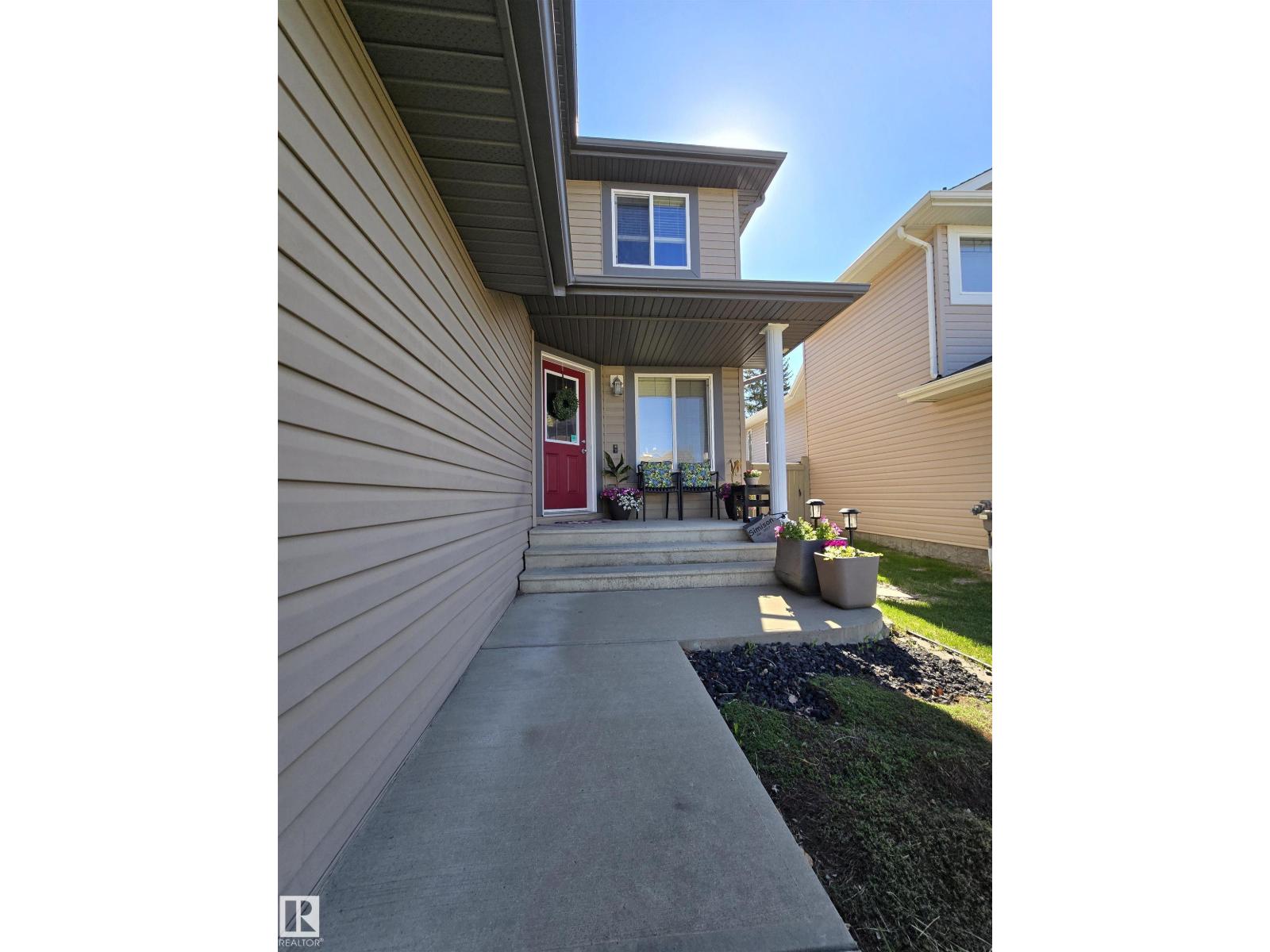 607 77 ST SW