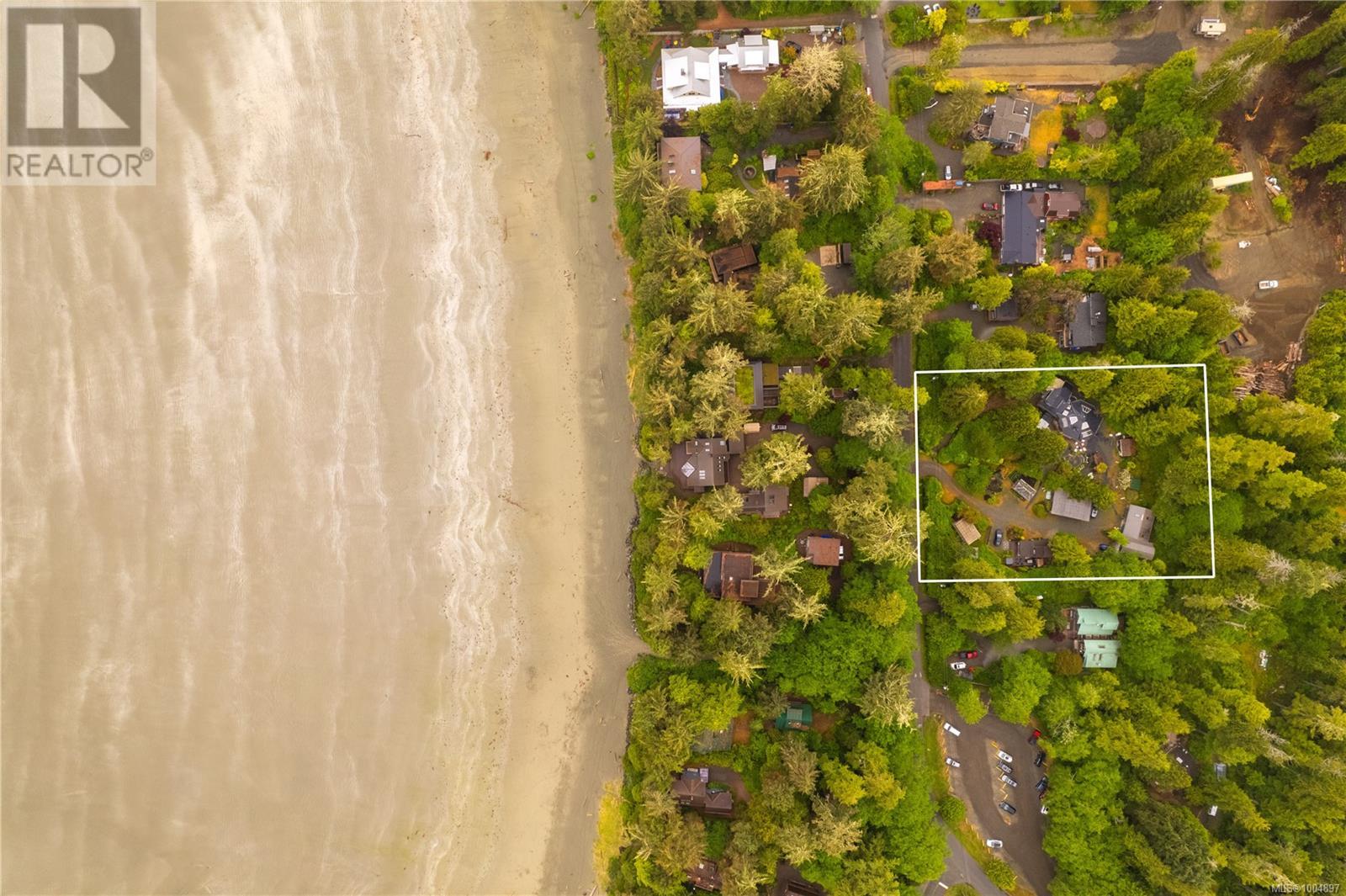 1364 Chesterman Beach Rd