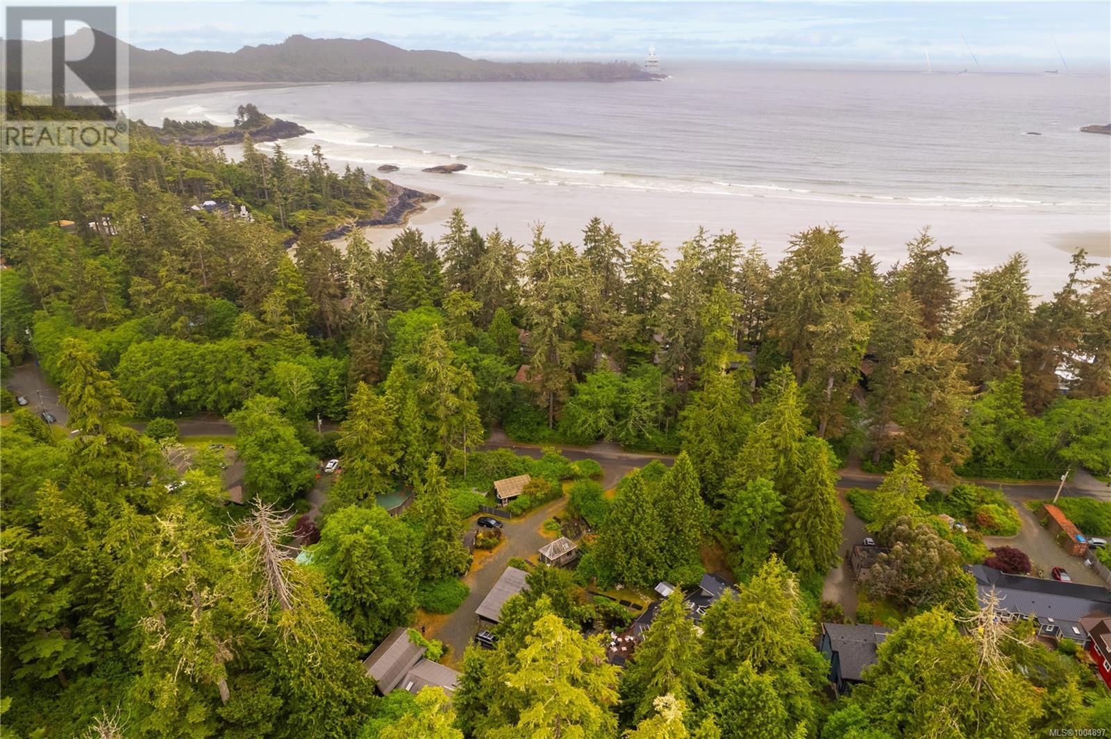 1364 Chesterman Beach Rd