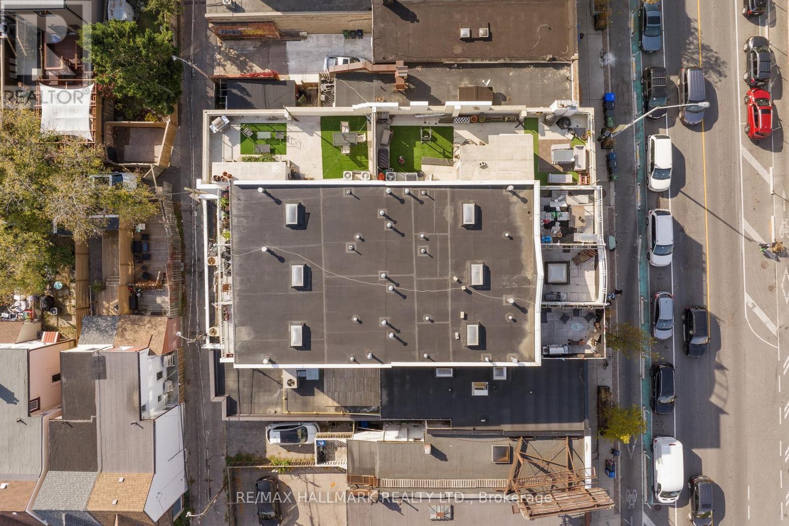 2151 DANFORTH AVENUE