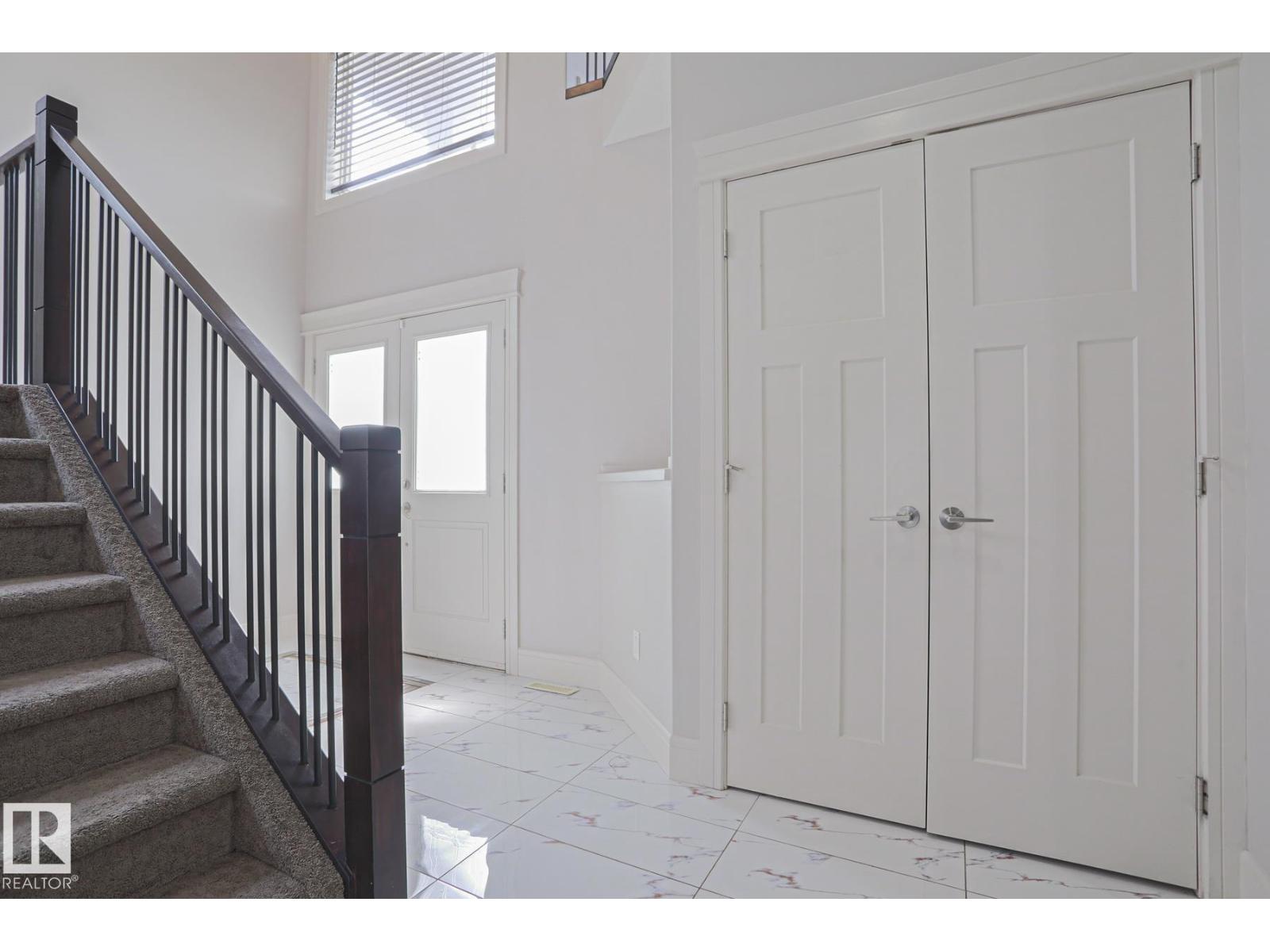 4642 CHARLES WY SW