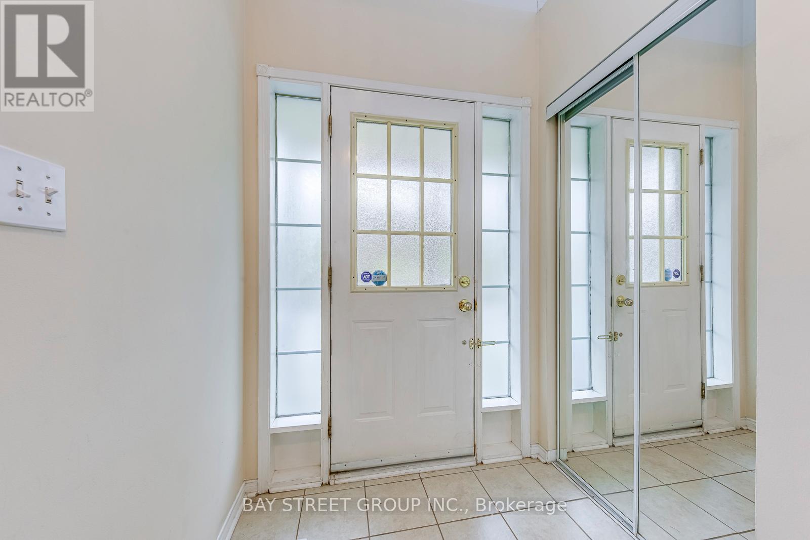 102 - 5260 MCFARREN BOULEVARD