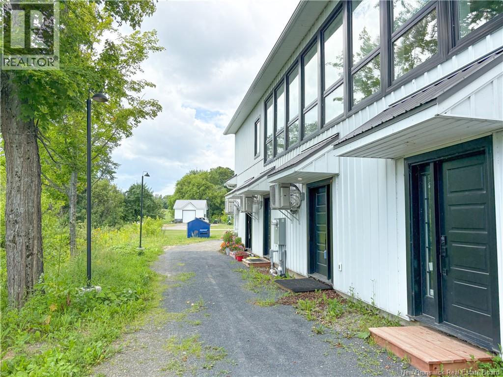 24 Riverview Drive Unit# 103