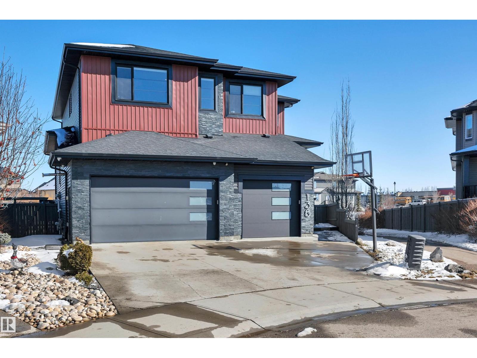 136 KIRPATRICK CR