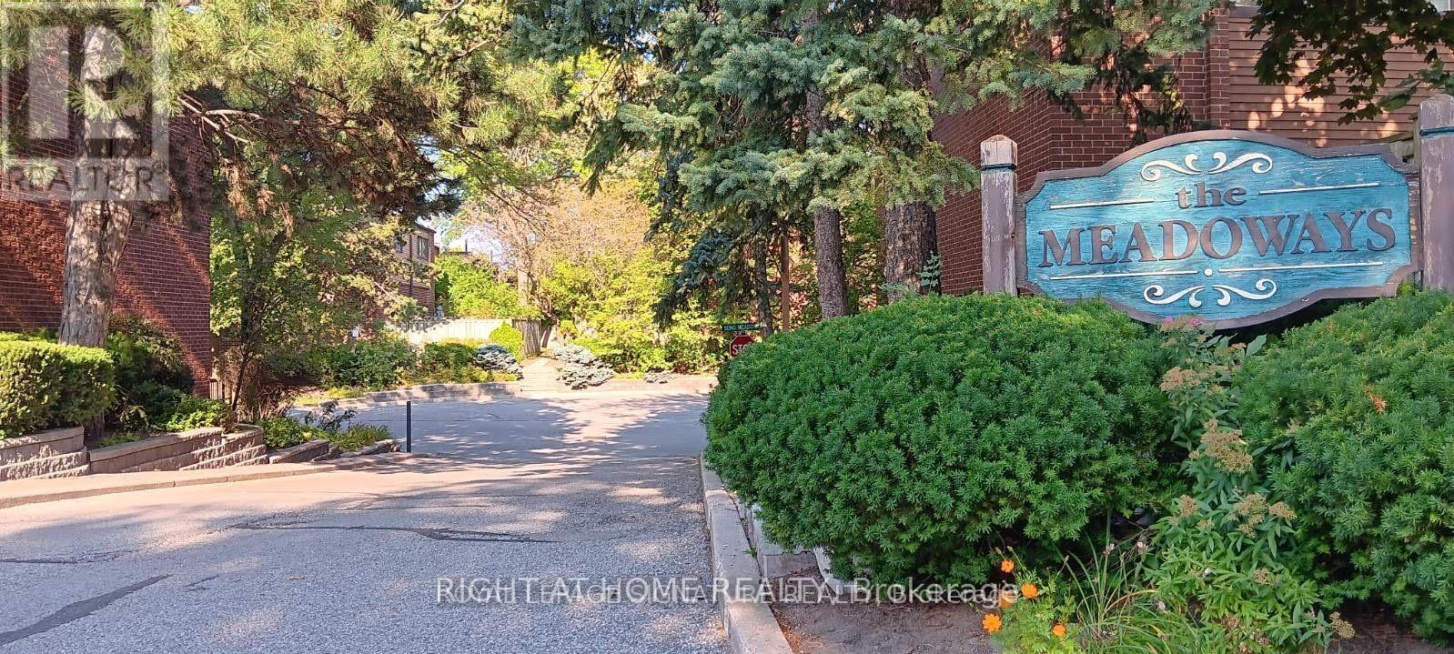 92 - 82 SONG MEADOWAY