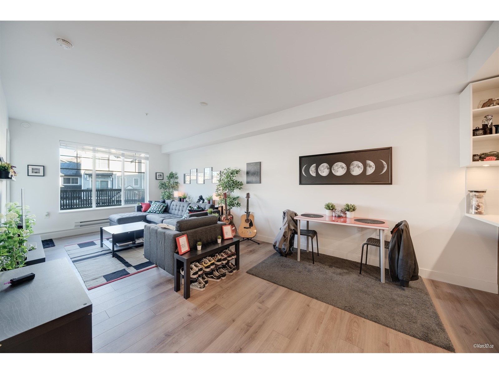 B205 20487 65 AVENUE