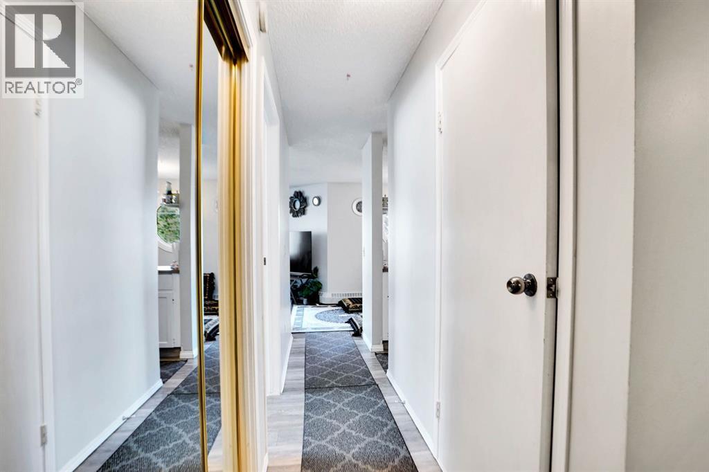 109, 110 20 Avenue NE