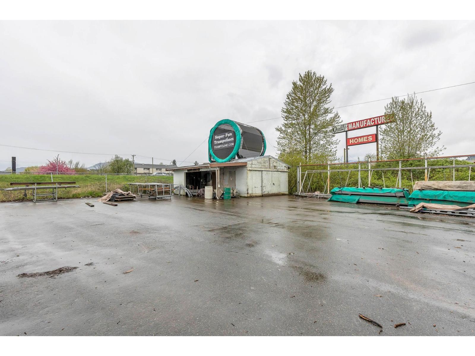 45140 YALE ROAD|West Chilliwack