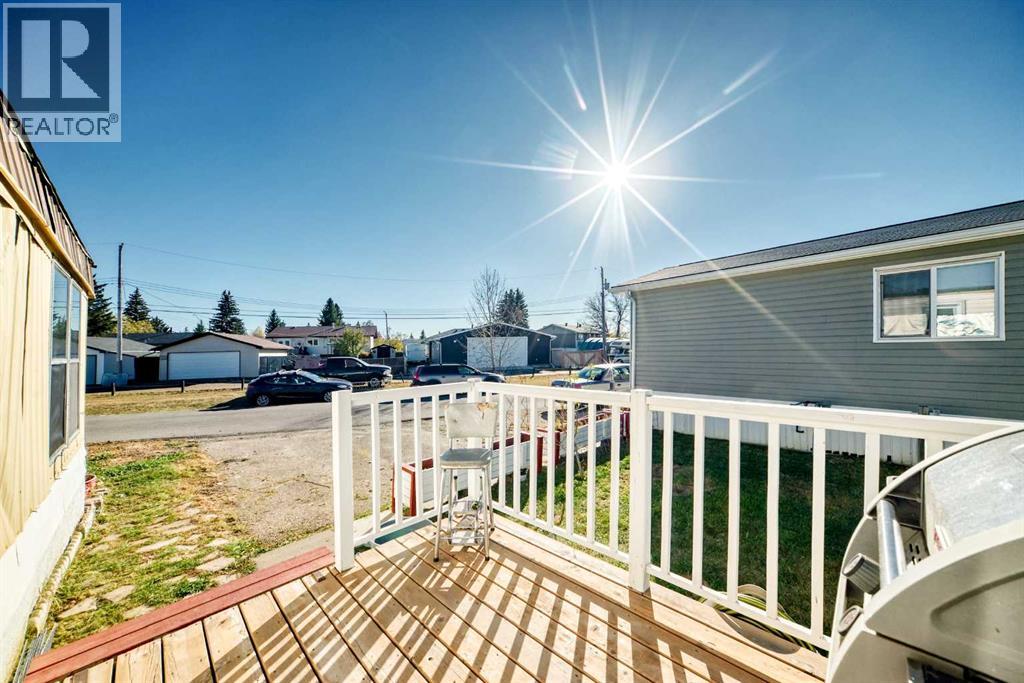 11, 649 Main Street N