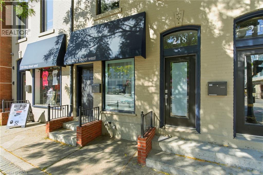 216-220 KING Street W