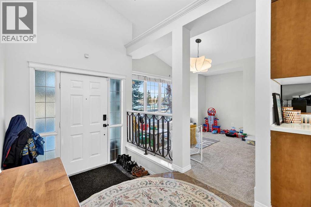 2836 Douglasdale Boulevard SE