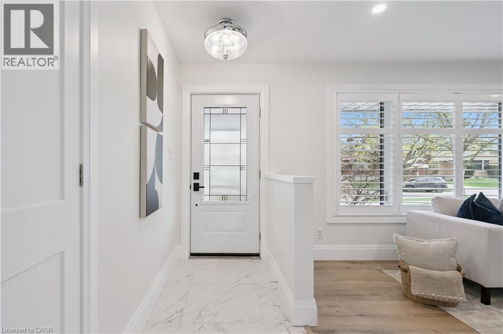 111 RUSKVIEW Road