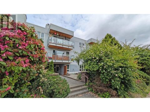 205 255 E 14TH AVENUE Vancouver BC V5T2M7