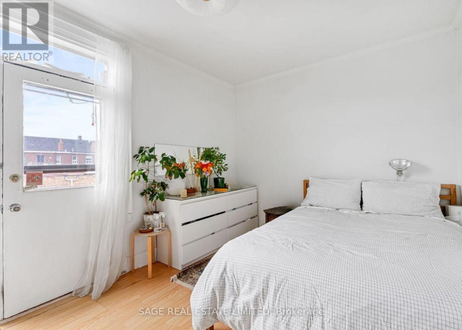 276* CRAWFORD STREET