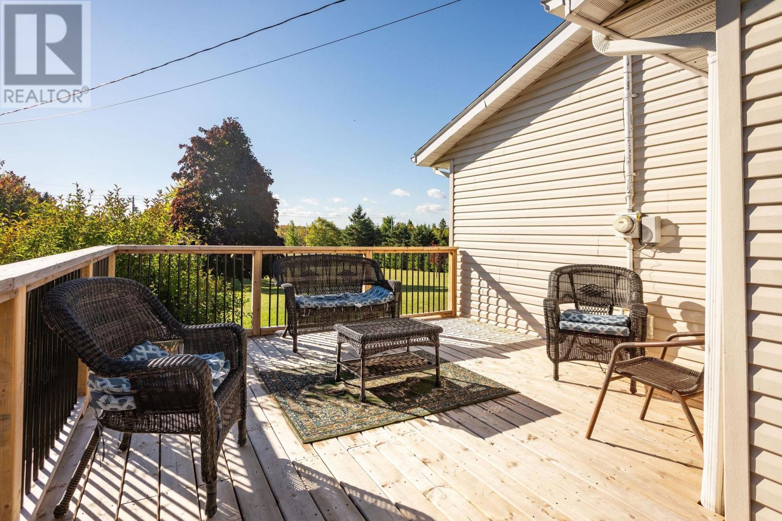 616 Valleyfield Road - Photo 2