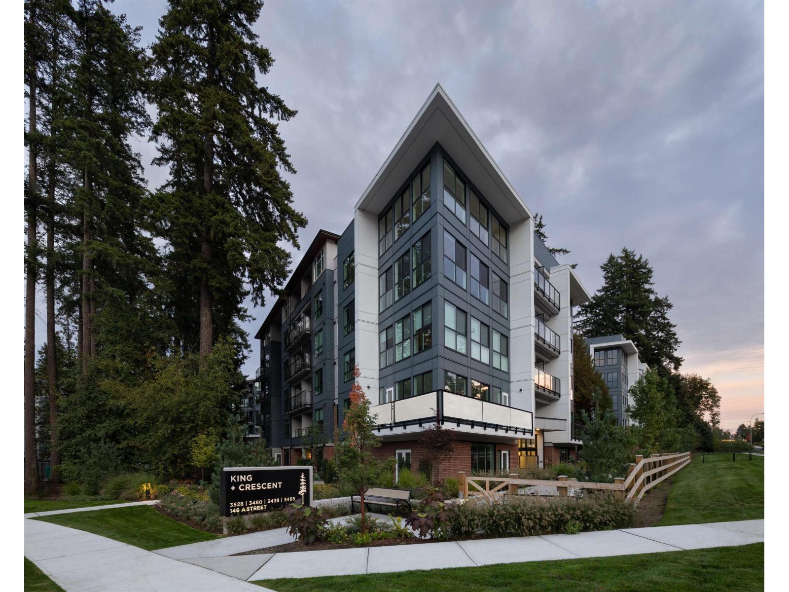 412 3438 146A STREET