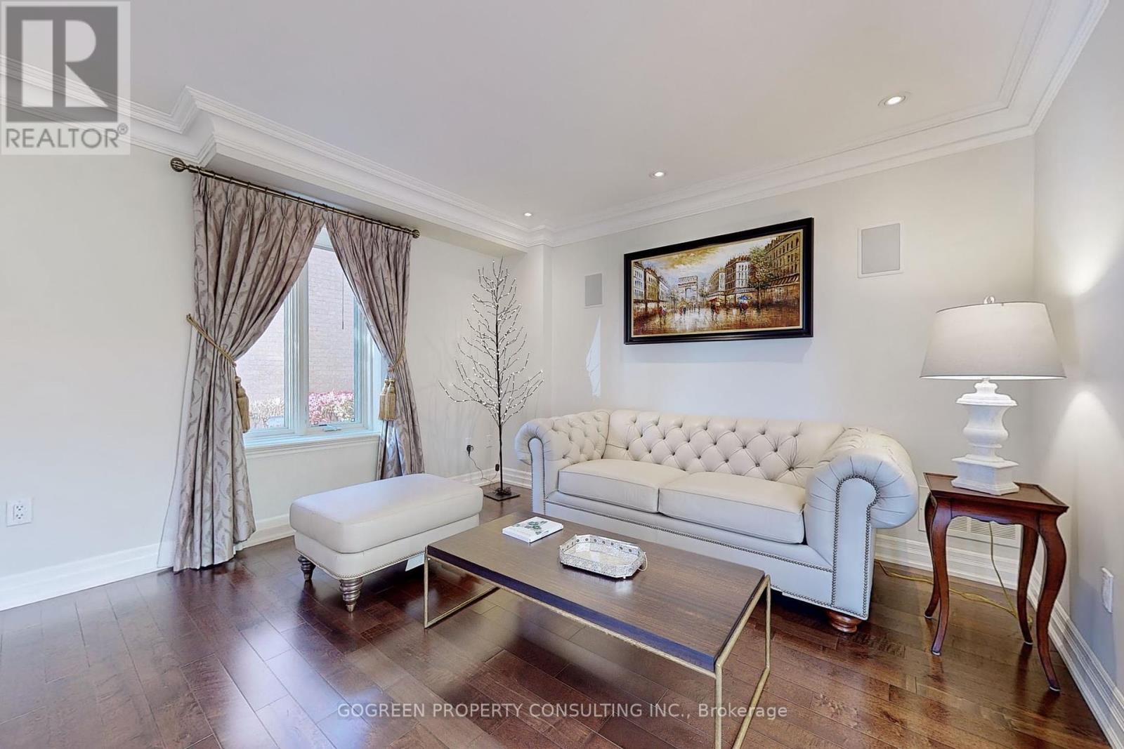 54 BERKINDALE DRIVE