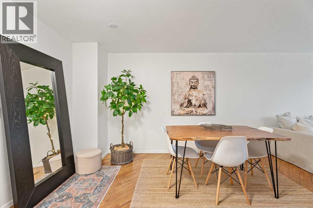 207, 2218 30 Street SW