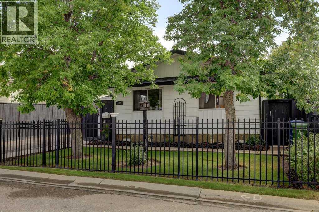 412 Spring Haven Court SE