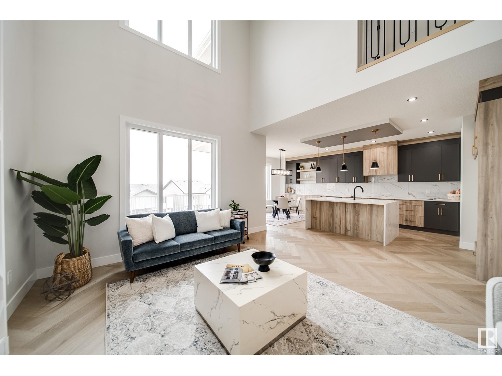 17043 45 ST NW